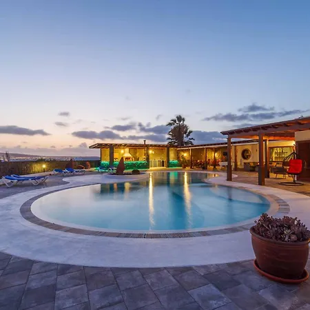 Deseo Sol Villa *