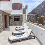 فيلة Deseo Sol